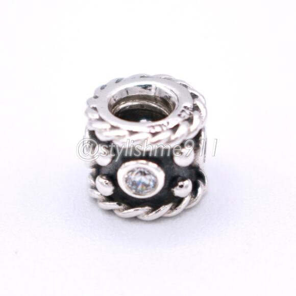 Authentic PANDORA Oxy Crown Charm with Clear Zirconia - Picture 9 of 10